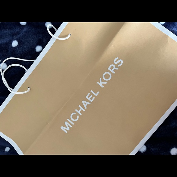 New Michael Kors Vanilla Bag - Picture 3 of 5